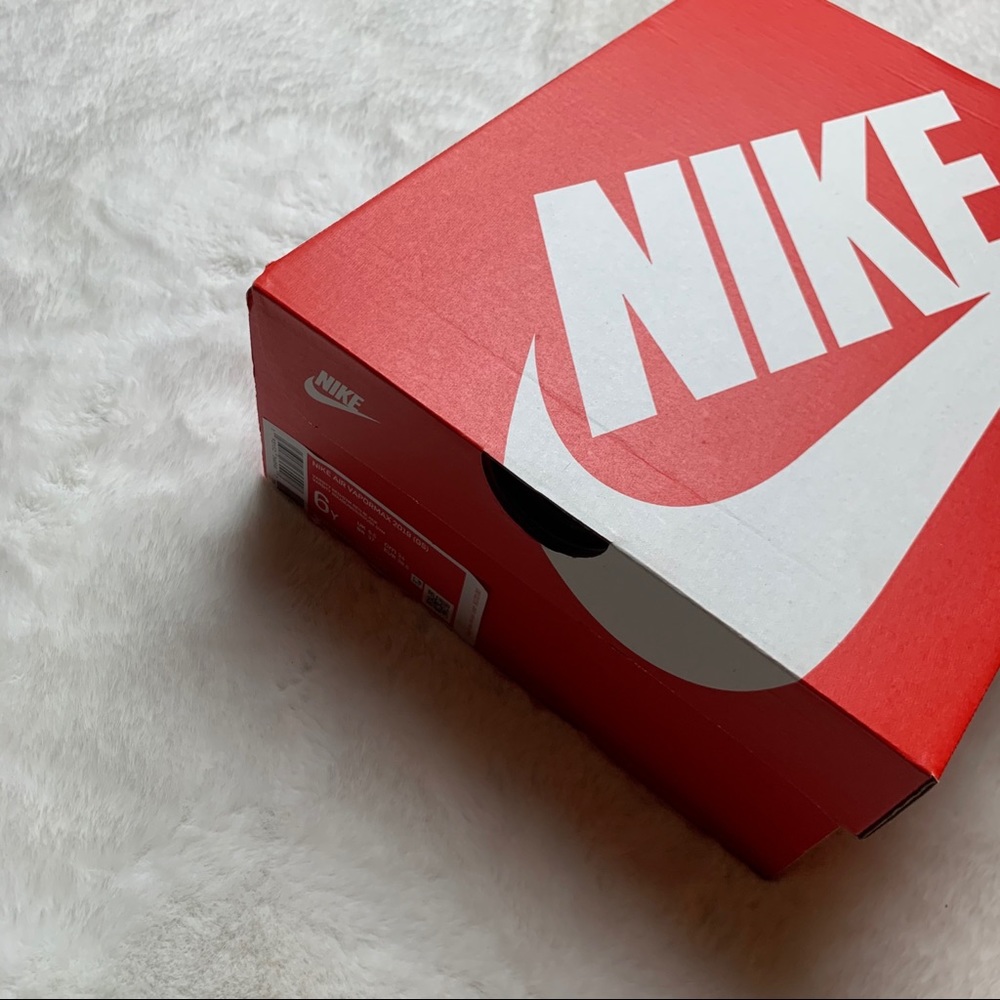 Nike Air VaporMax 2019 Varsity Red - Picture 9 of 10
